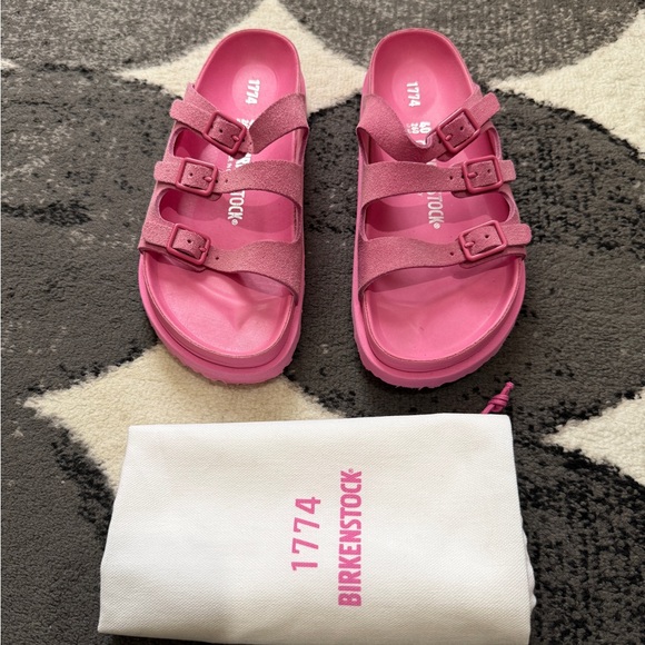 Birkenstock 1774 lll Florida Sandal in Azalea Pink